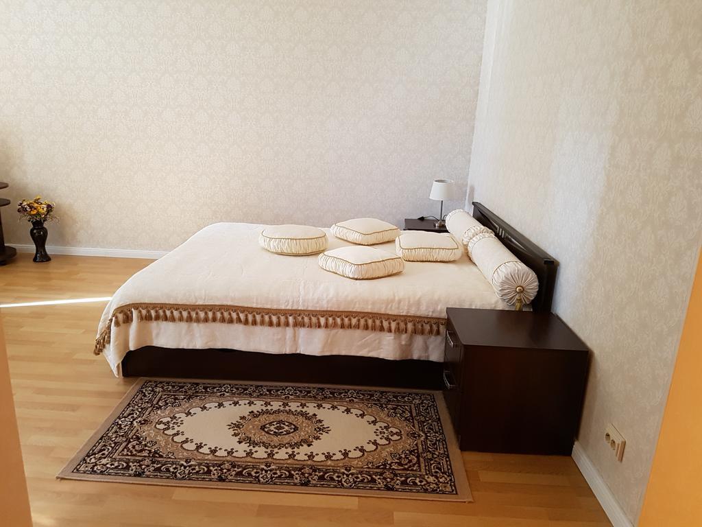 Pretty Apartment Елгава Экстерьер фото
