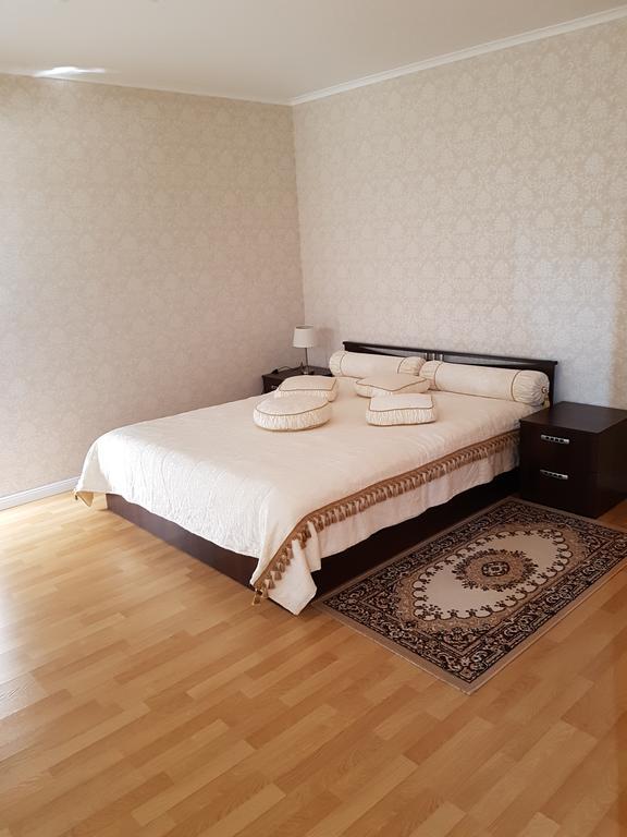 Pretty Apartment Елгава Экстерьер фото